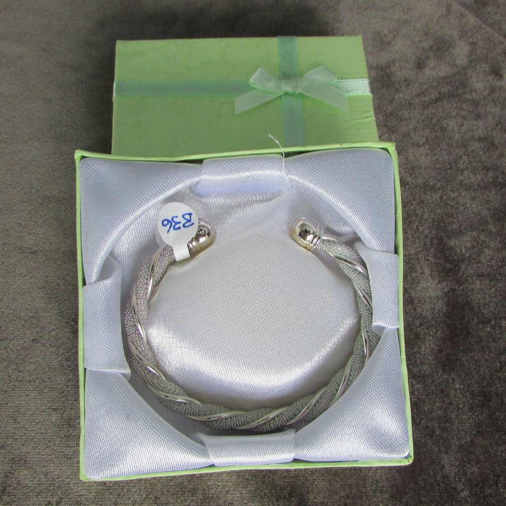 Sterling Silver Wrap Rope Bracelet Cuff - Picture 2 of 6